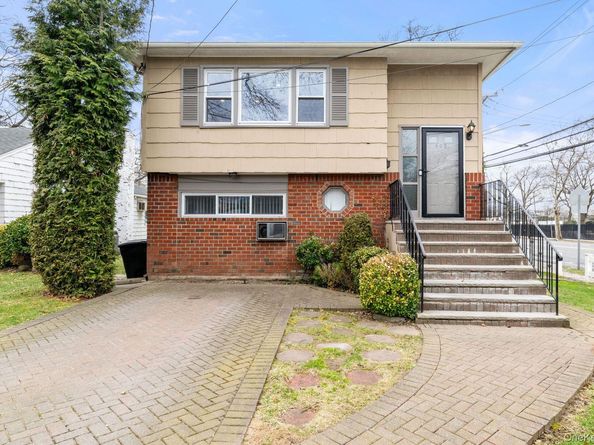 409 barnard Avenue, Woodmere NY 11559