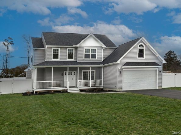 65 Doane Avenue, Bellport NY 11713