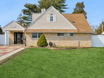 93 Hearth Lane