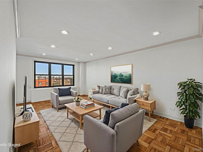 2835 Webb Avenue 9E, Bronx NY 10468