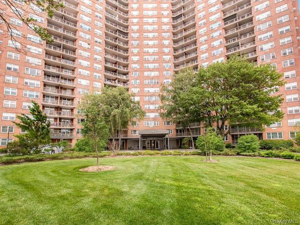 5700 Arlington Avenue 15S, Bronx NY 10471