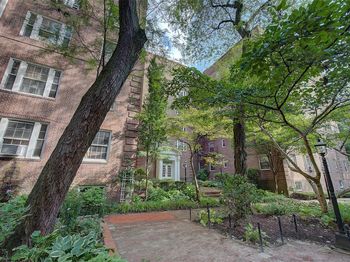 117-01 Park Lane South