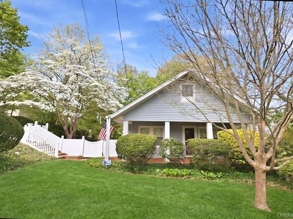 16 Glen Lane, Glenwood Landing NY 11547
