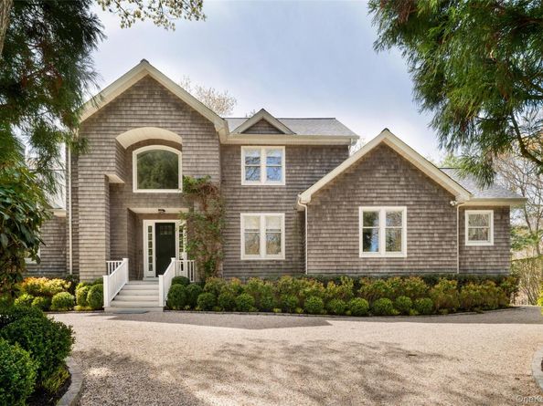 3 Bridies Path, Southampton NY 11968