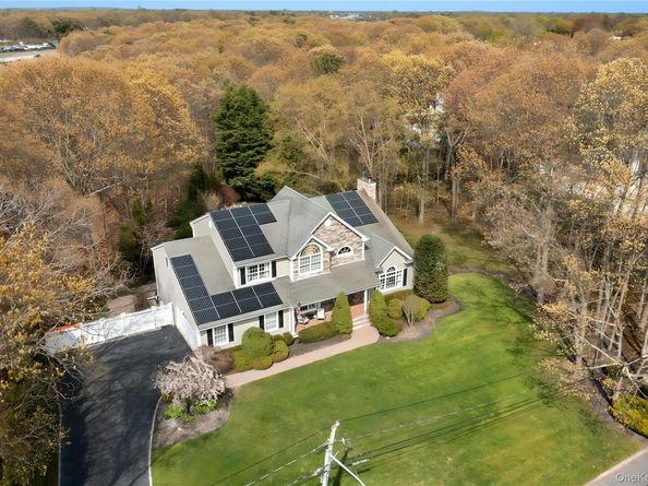 251 Oakwood Road, Oakdale NY 11769