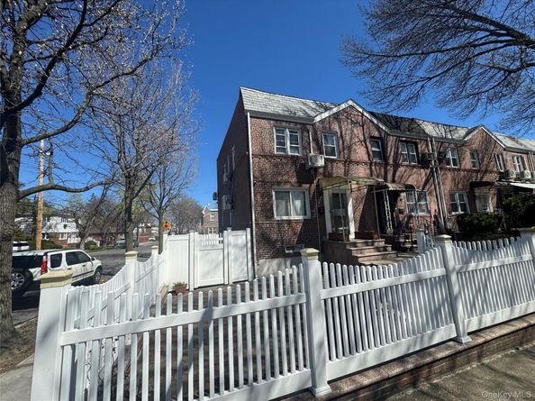 7501 167th Street, Fresh Meadows NY 11366