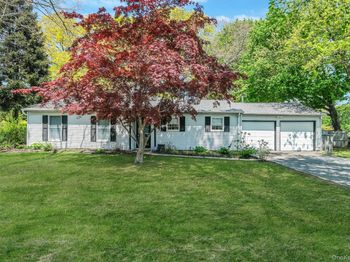 5 Oakwood Avenue