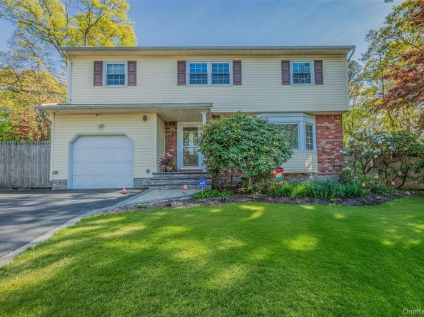 4220 Express Drive S, Ronkonkoma NY 11779