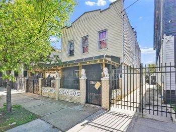 722 Elton Street