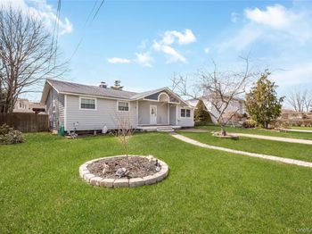 6 Evy Court