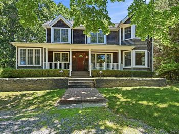 1195 Goose Creek Lane