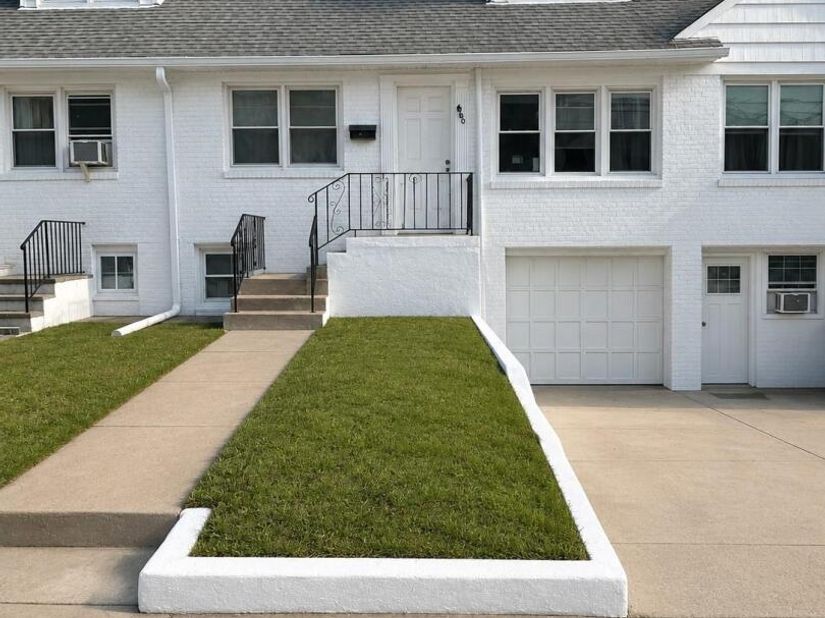 660 W Broadway, Long Beach NY 11561