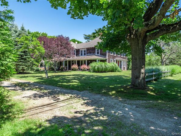 13675 Main Bayview Road, Southold NY 11971