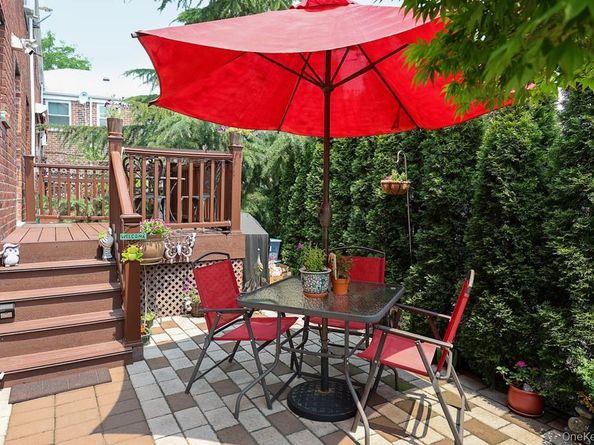247-28 76th Avenue A, Bellerose NY 11426