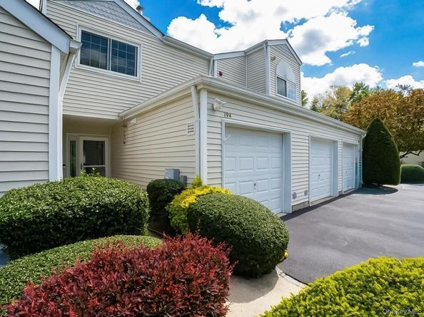 194 Gothic Circle, Manorville NY 11949
