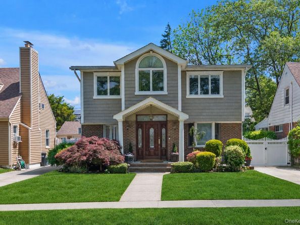 23-55 205th Street, Bayside NY 11360