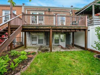8458 Little Neck Parkway
