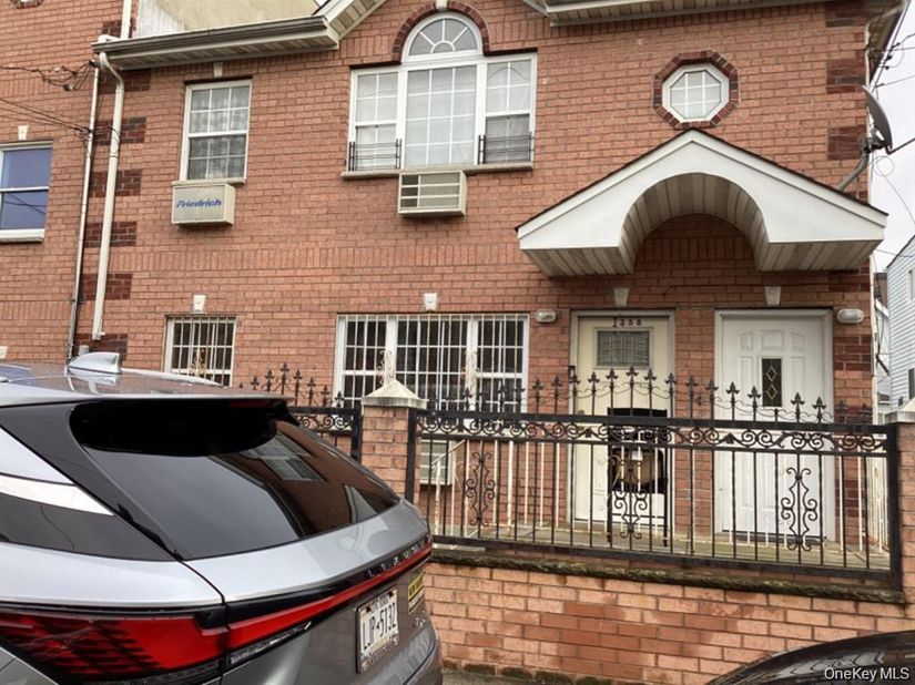 13-58 Pinson Street, Far Rockaway NY 11691