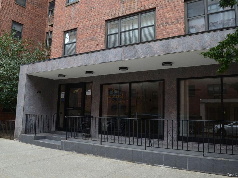 99-10 60th Avenue 5F, Corona NY 11368