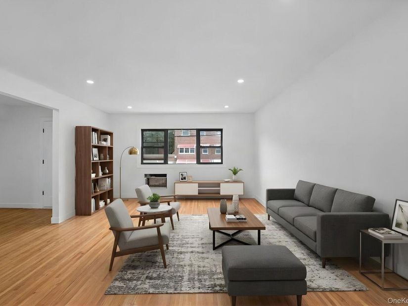 4648 Murdock Avenue, Bronx NY 10466