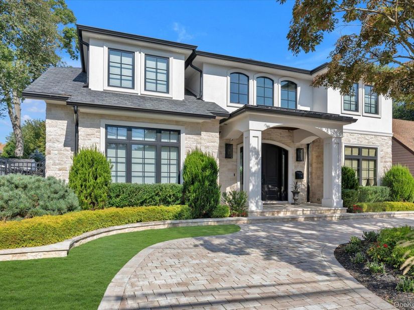 15 Alice Avenue, Merrick NY 11566
