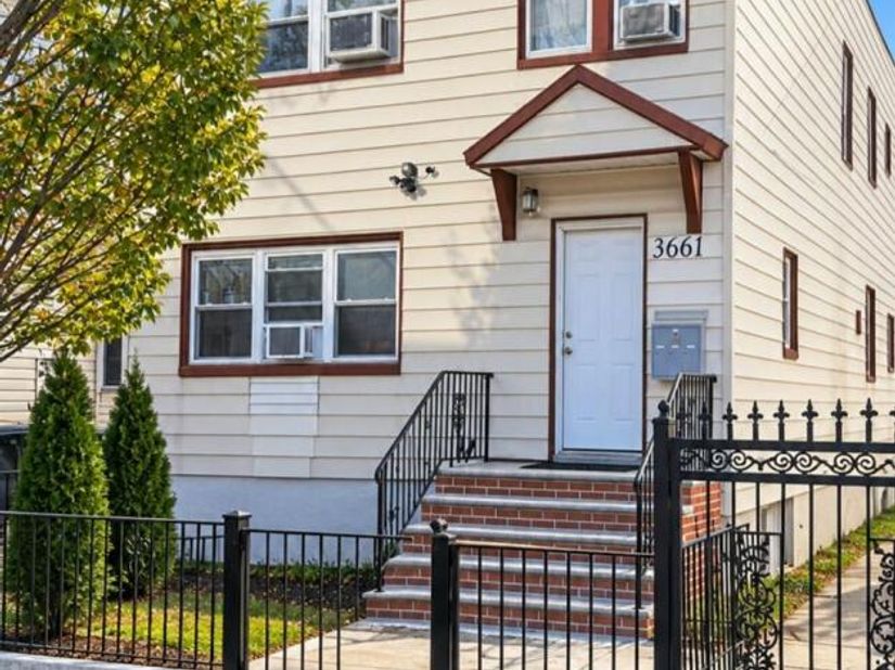 3661 Willett Avenue, Bronx NY 10467