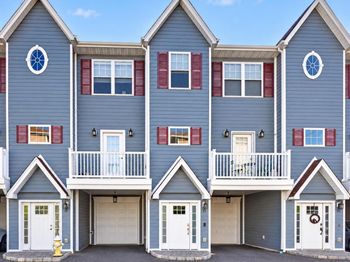 20 Hearthstone Court