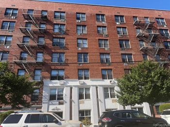 175-45 88 Avenue