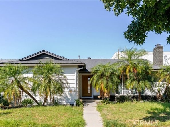 7459 Sylmar Avenue, Van Nuys (los Angeles) CA 91405