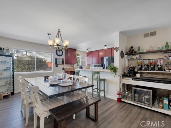 10030 Owensmouth Avenue 66, Chatsworth (los Angeles) CA 91311