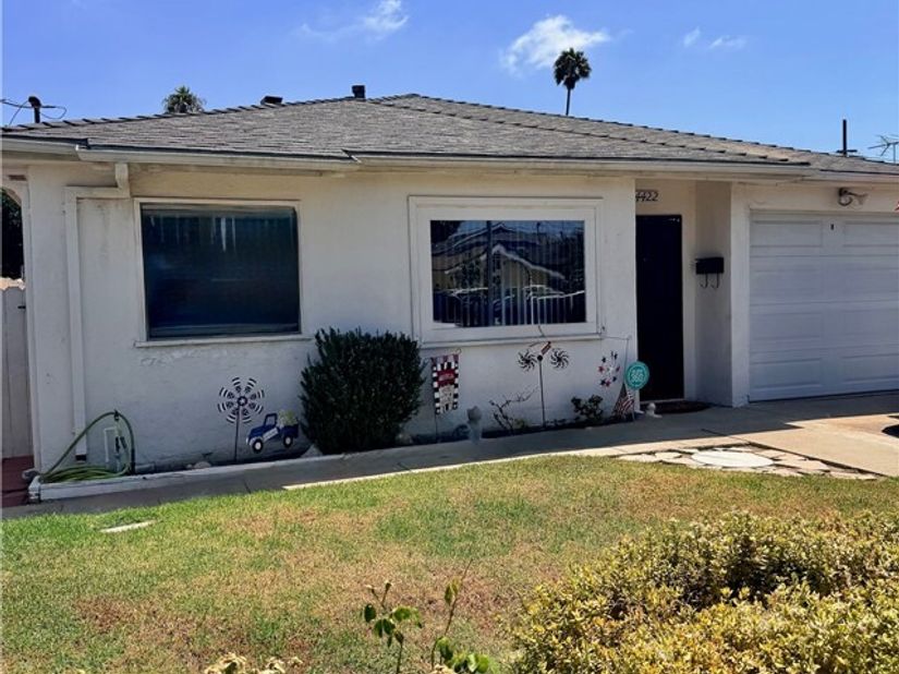 24422 Albatross, Wilmington (los Angeles) CA 90744