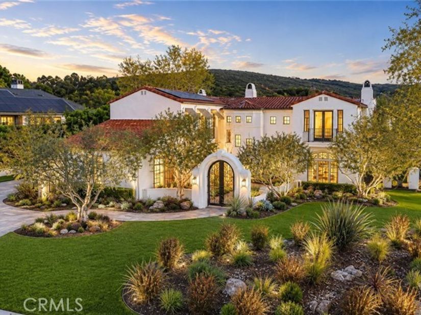 2 Havenhurst Drive, Laguna Hills CA 92679