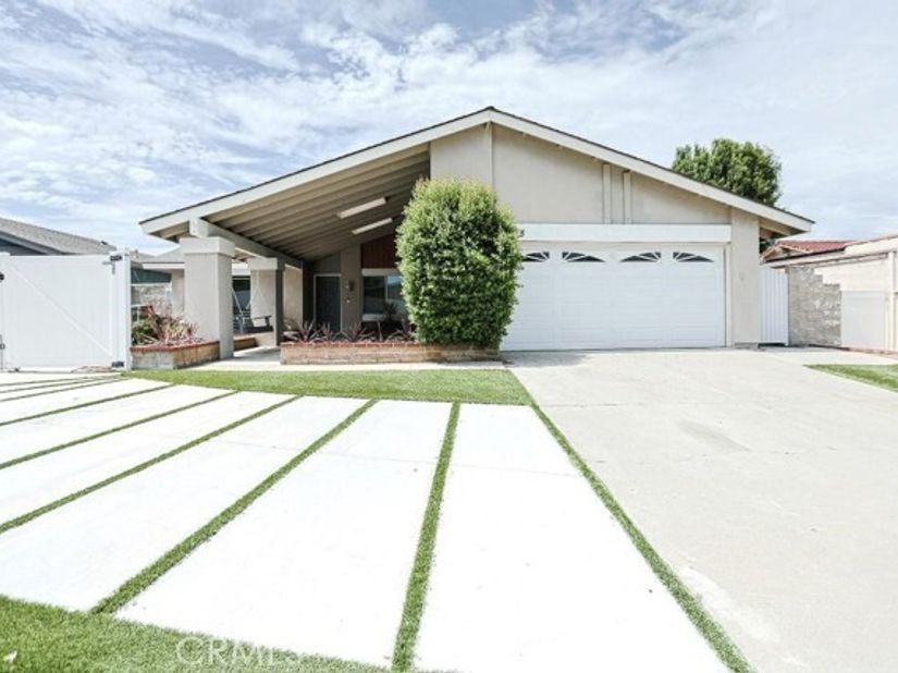115 S La Paz, Anaheim CA 92807