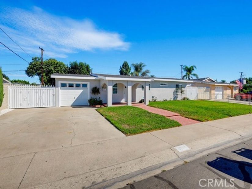 1403 E Florida, Anaheim CA 92805