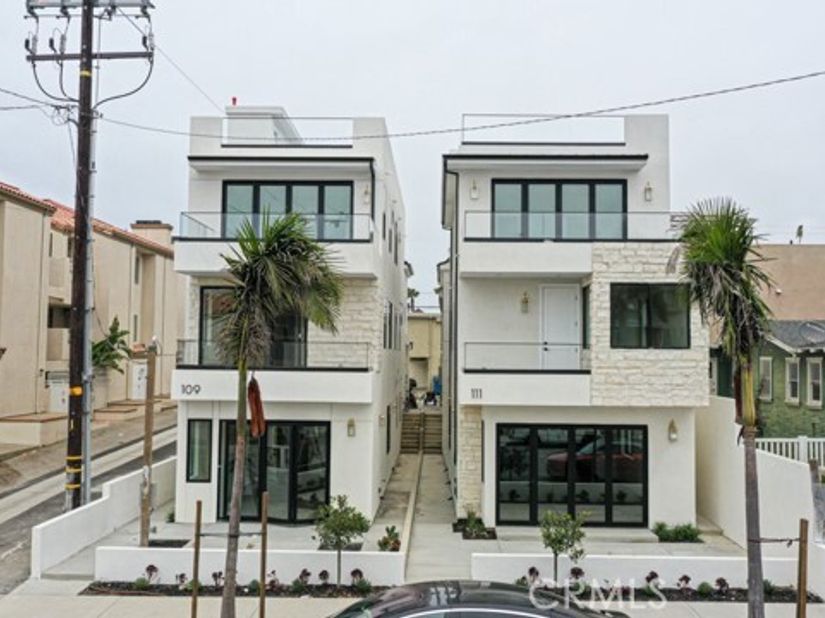 109 9th, Huntington Beach CA 92648