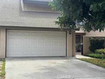 2508 N Tustin Ave