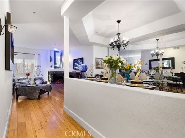 10626 Valley Spring 103, Toluca Lake (los Angeles) CA 91602