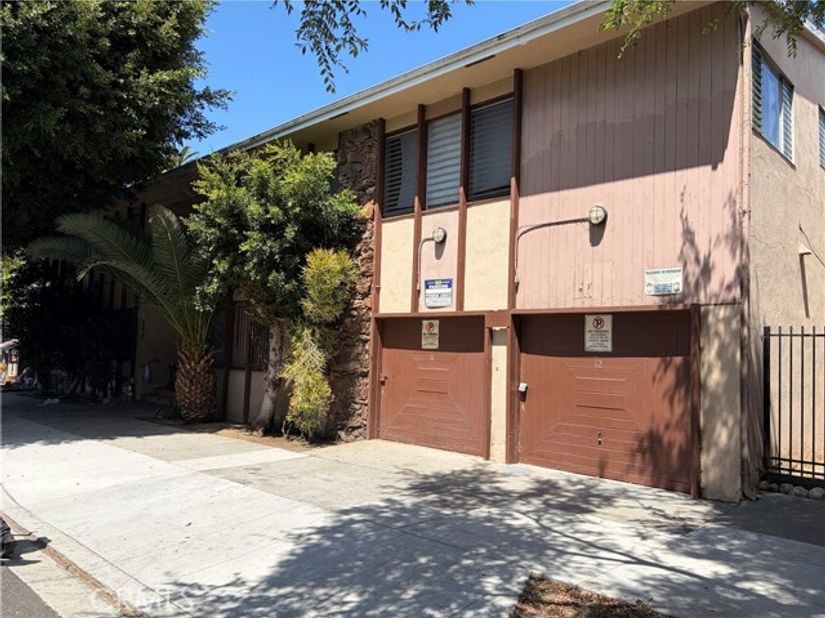 640 Elm Ave. 7, Long Beach CA 90802