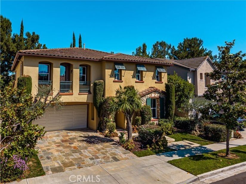 6 Thorn Hill, Irvine CA 92602