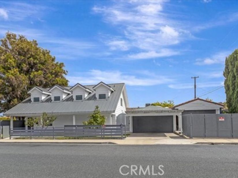 8532 Washington, Midway City CA 92655
