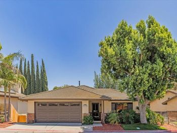 1679 Madrone Glen