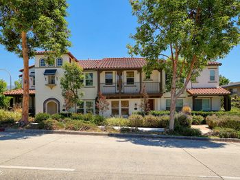 281 N Mar Vista