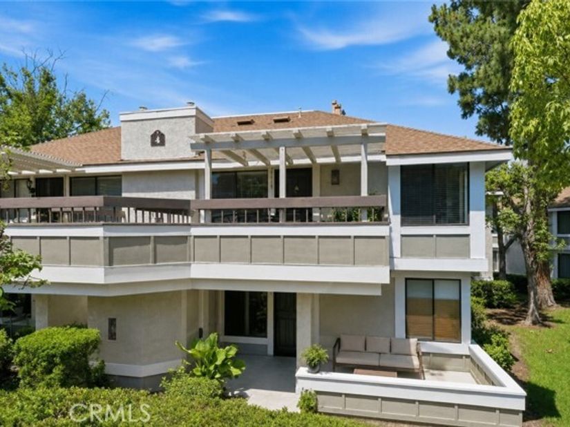 25717 Sycamore Pointe, Lake Forest (el Toro) CA 92630
