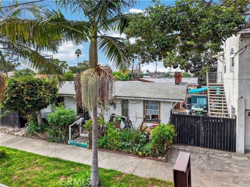 1870 W 37th Place, Los Angeles CA 90018