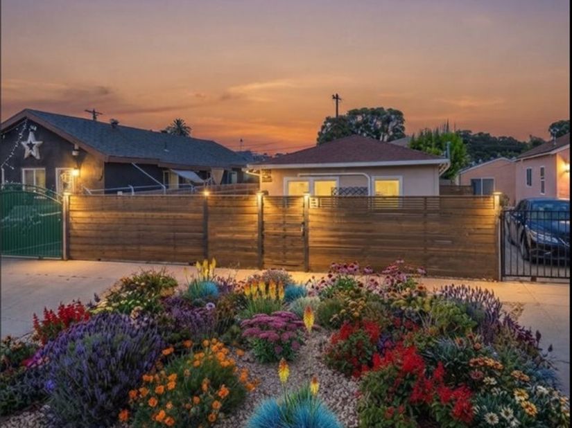 3136 Casitas, Los Angeles CA 90039
