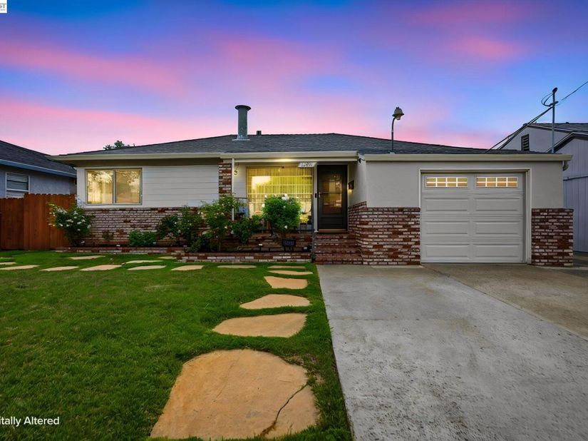 17291 Via Flores, San Lorenzo CA 94580