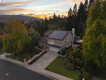 44 Tyrrel Ct