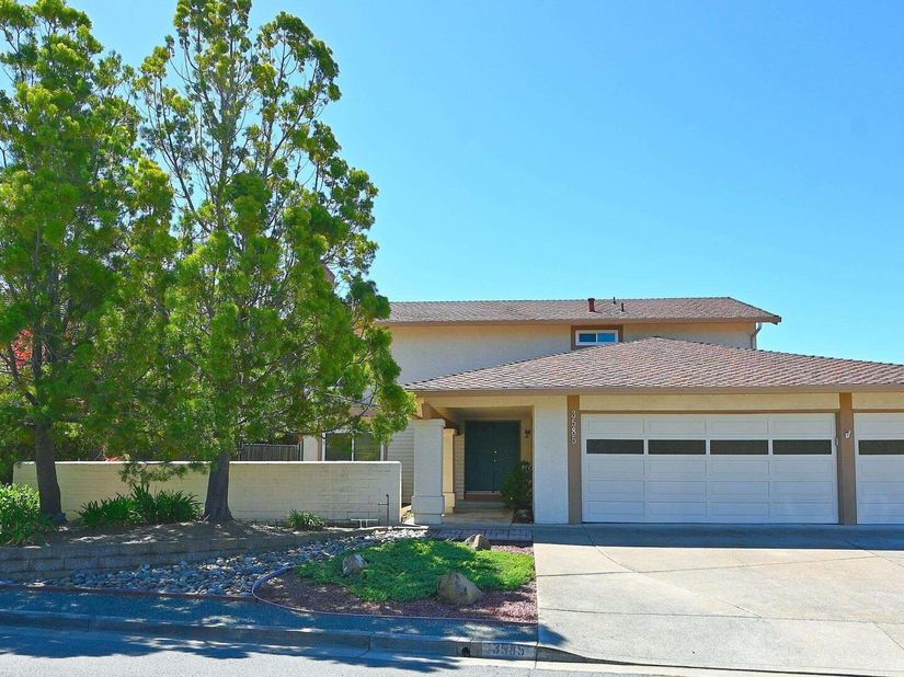 3585 Deer Park Ct, Hayward CA 94542