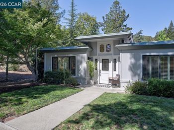 1517 Oakmont Dr