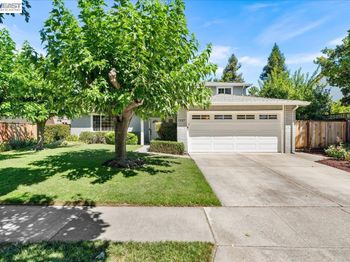 5887 Black Ave